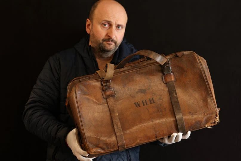 Wallace Hartley's violin case