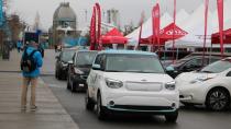 Montrealers surge toward electric cars