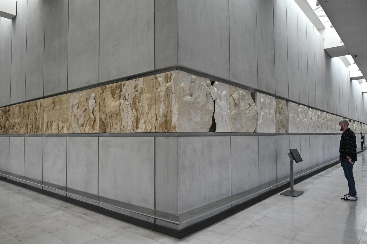 À cause des marbres du Parthénon, Rishi Sunak annule sa rencontre à Londres avec Kyriakos Mitsotakis ce mardi 28 novembre. ( Ici les frises du Parthénon du musée de l’Acropole d’Athènes)