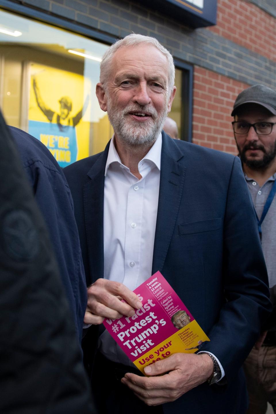 Jeremy Corbyn breaks fast with Muslim community to commemorate Finsbury Park mosque attack