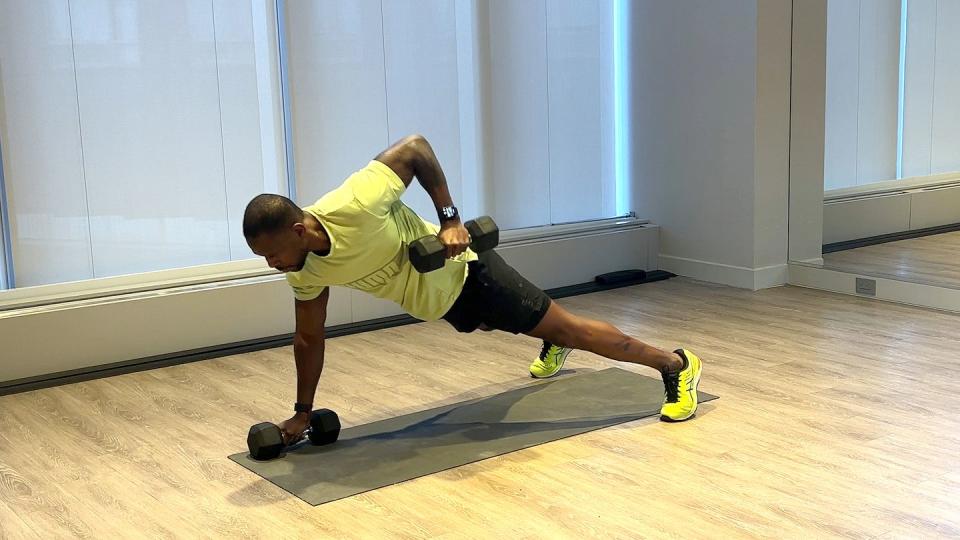 upper body dumbbell workout, push up to renegade row