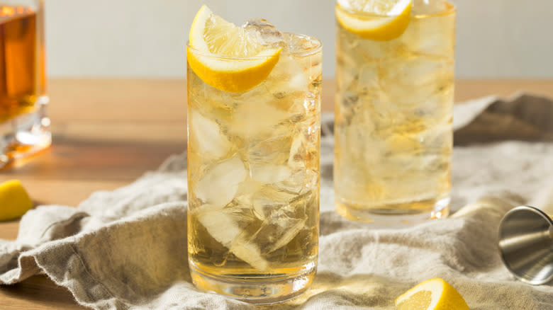 bourbon soda water