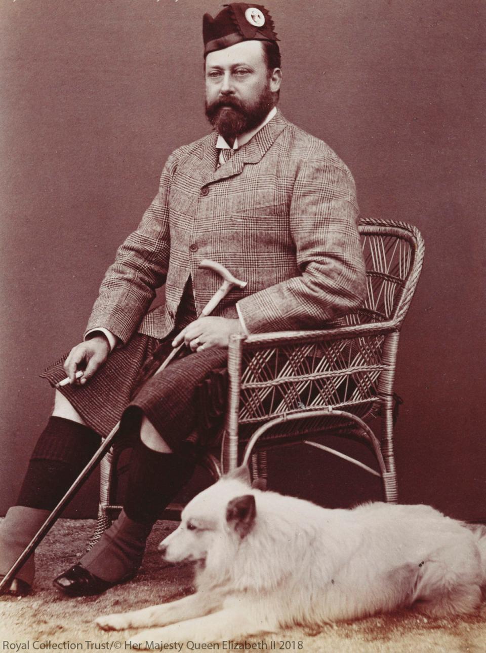 Edward VII and a samoyed dog (Royal Collection Trust)