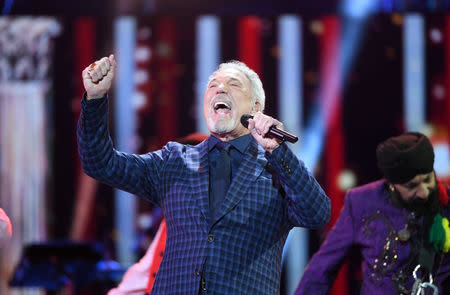 Sir Tom Jones performs during a special concert "The Queen's Birthday Party" to celebrate the 92nd birthday of Britain's Queen Elizabeth at the Royal Albert Hall in London, Britain April 21, 2018. Andrew Parsons/Pool via Reuters