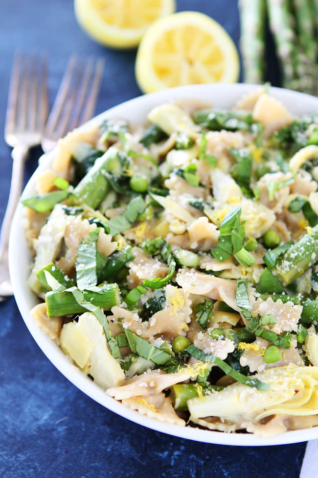 Creamy lemon spring vegetable pasta