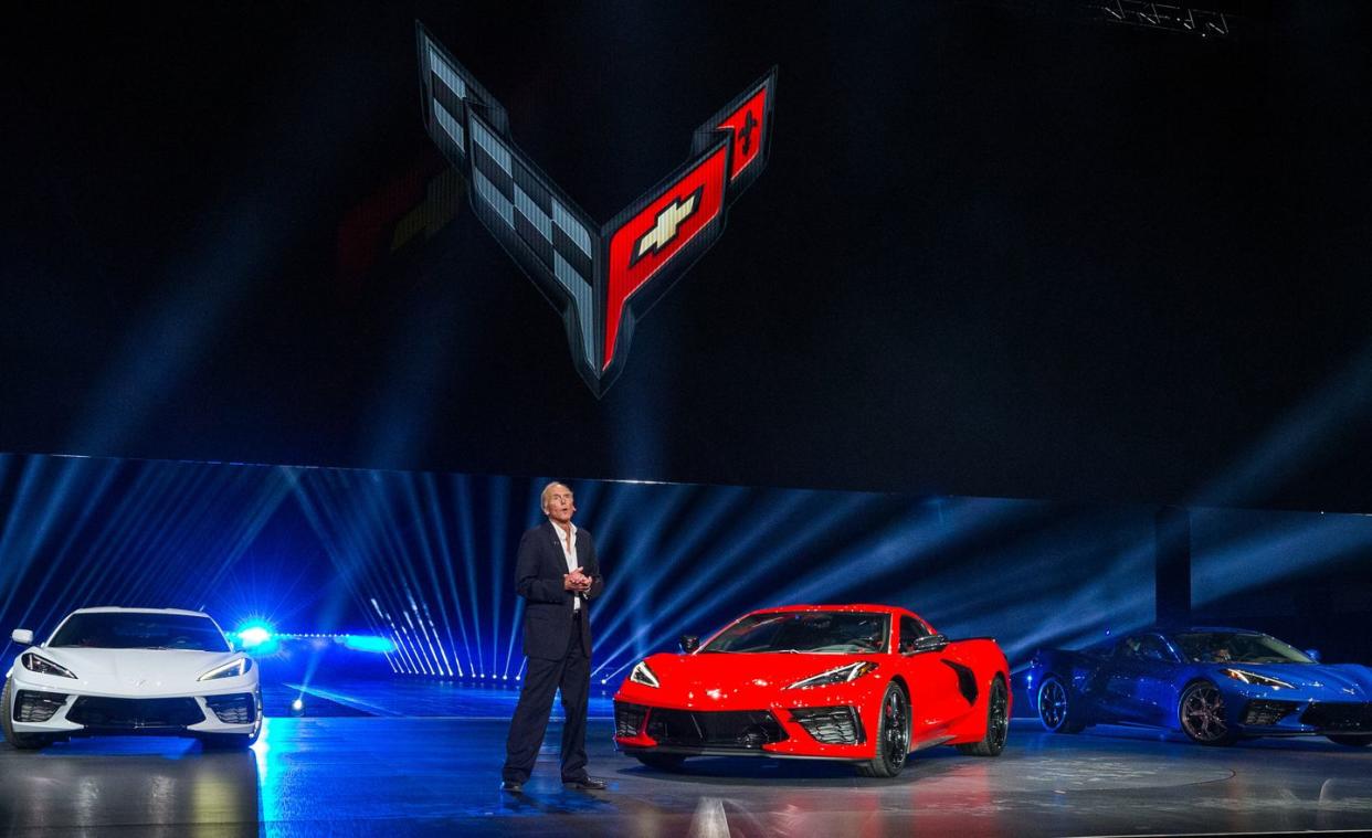 tadge juechter on stage at c8 corvette debut