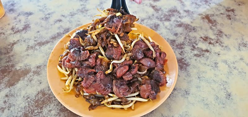 Rasah Kuey Teow Goreng - noodles 