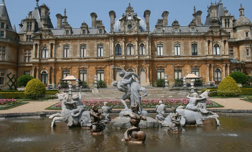 queen charlotte filming locations waddesdon manor