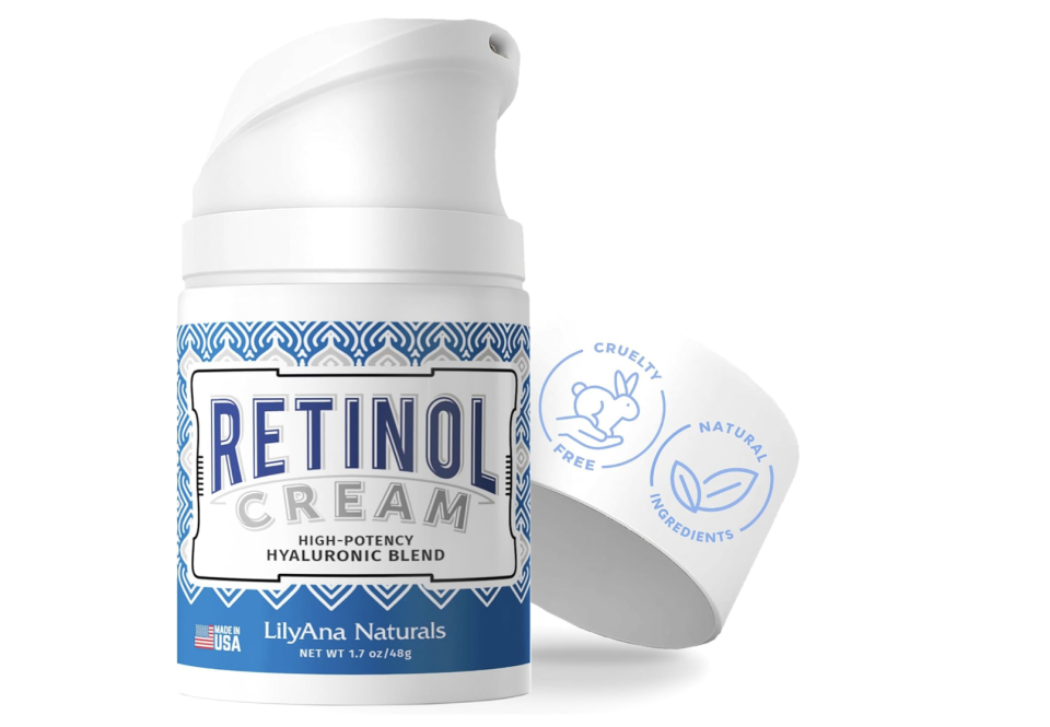 
LilyAna Naturals Retinol Cream - Made in USA, Anti Aging Moisturizer. (PHOTO: Amazon Singapore)