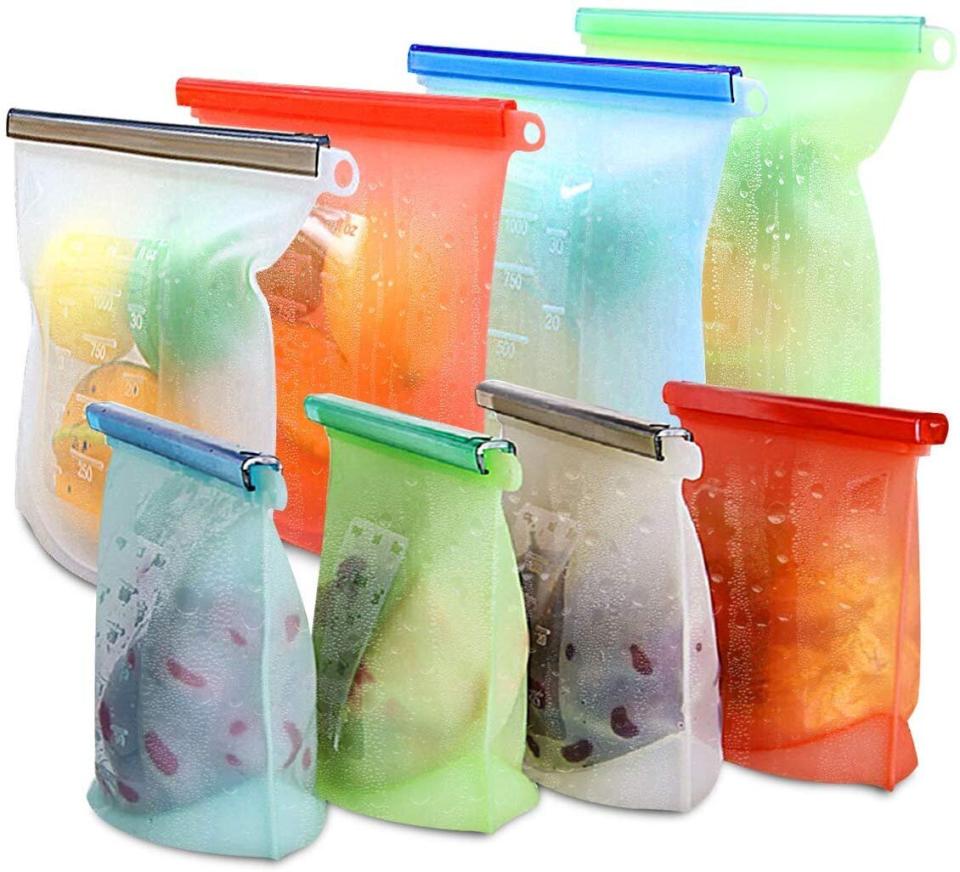 These reusable silicone bags might have you ditching plastic in your kitchen and they're an&nbsp;<a href="https://amzn.to/2Y0HYkT" target="_blank" rel="noopener noreferrer"><strong>Amazon Lightning Deal that ends today</strong></a>.