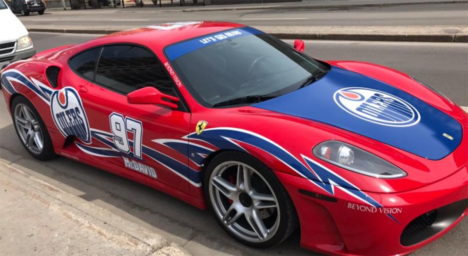 edmonton oilers, ferrari, cars, connor mcdavid