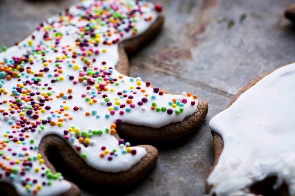 <p>The View from Great Island</p><p>It's that time of year and this gingerbread cookie recipe is easy to work with, and delicious!</p><p><strong>Get the recipe: <a href="https://theviewfromgreatisland.com/easy-gingerbread-cookies-with-royal-icing/" rel="nofollow noopener" target="_blank" data-ylk="slk:Easy Gingerbread Cookies with Royal Icing;elm:context_link;itc:0;sec:content-canvas" class="link ">Easy Gingerbread Cookies with Royal Icing</a></strong></p>