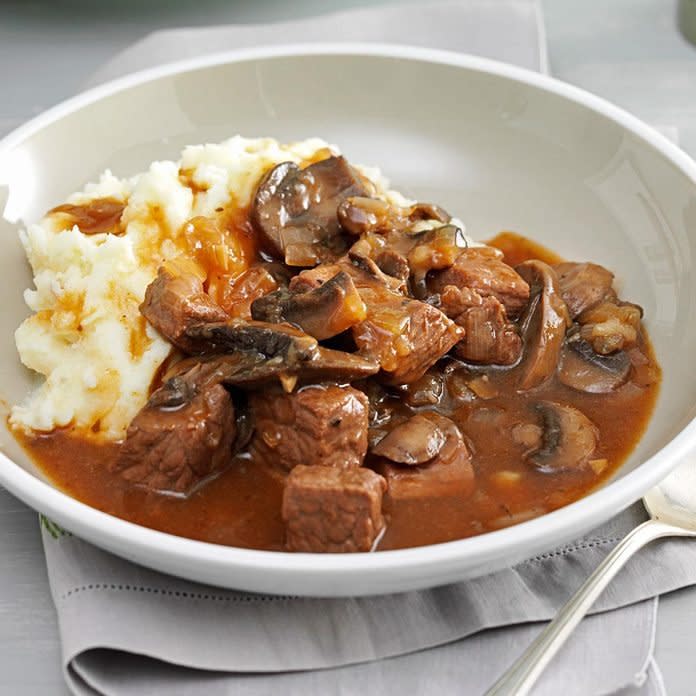 Beef Mushroom Braised Stew Exps133446 Th132767b05 02 9bc Rms 4