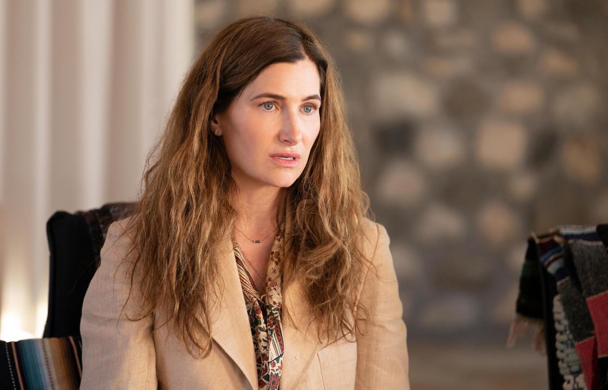 Kathryn Hahn as Clare in 