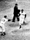 <p><strong>September 28, 1960</strong>: On the chilly, overcast final day of the Red Sox's last home stand of the 1960 season, Ted Williams steps up to the plate for the third time in the game—and for the very last time in his career. Glaring at Orioles pitcher Jack Fisher, Williams smashes a long drive to deep right field. It's homer No. 521 for the Splendid Splinter, and the culmination of a brilliant career. He runs into the Boston dugout in the top of the ninth inning, much to the chagrin of fans screaming, "We want Ted!" "Maybe I should have come out, but I couldn't. It just wouldn't have been me," Williams told Frommer.<br> </p>