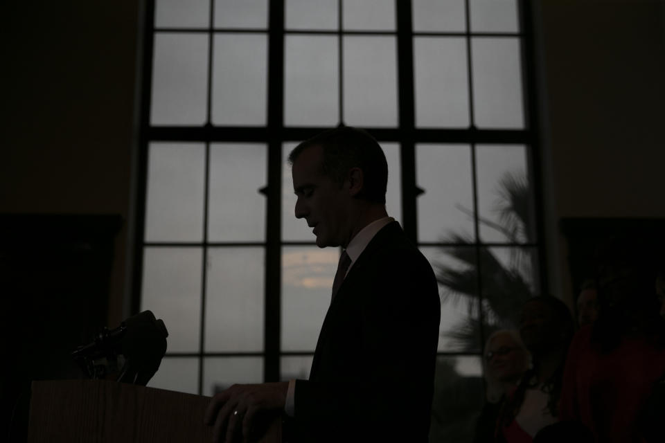 Los Angeles Mayor Eric Garcetti speaks during a news conference Tuesday, Jan. 29, 2019, in Los Angeles. Garcetti will not seek the Democratic presidential nomination in 2020, slightly winnowing a field that is still likely to be large and unwieldy for a party desperate to oust President Donald Trump.(AP Photo/Jae C. Hong)