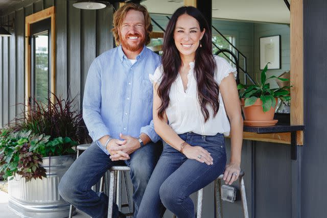 <p>HGTV</p> Chip and Joanna Gaines on 'Fixer Upper'