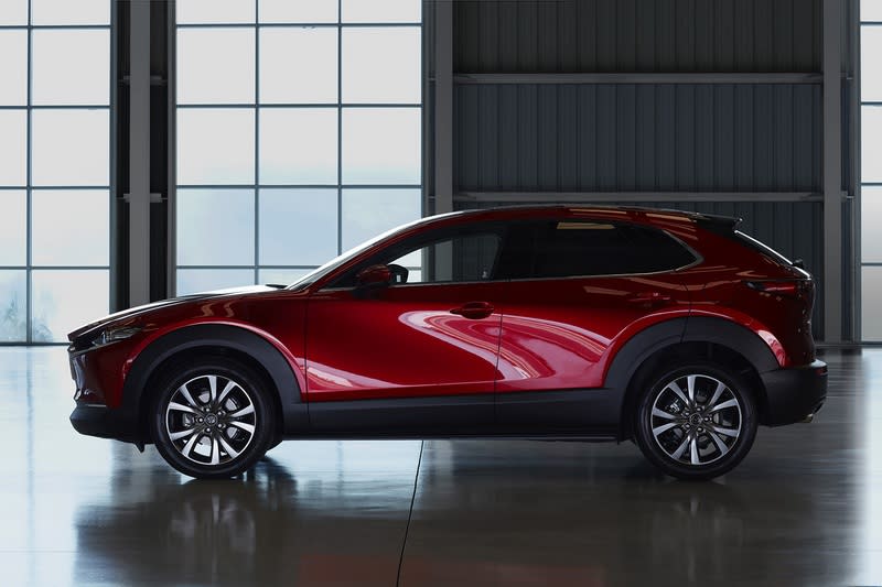 CX-30提供2.0升Skyactiv-G、1.8升Skyactiv-D柴油與2.0升Skyactiv-X汽油引擎三種選項