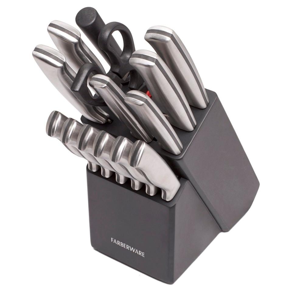 29) Farberware Cutlery Stainless Steel 15-Piece Knife Block Set