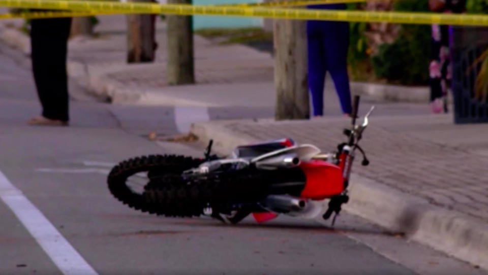 The scene where a 13-year-old riding a dirt bike died after an attempted traffic stop in Boynton Beach, Florida, on Dec. 26, 2021. / Credit: WPEC-TV