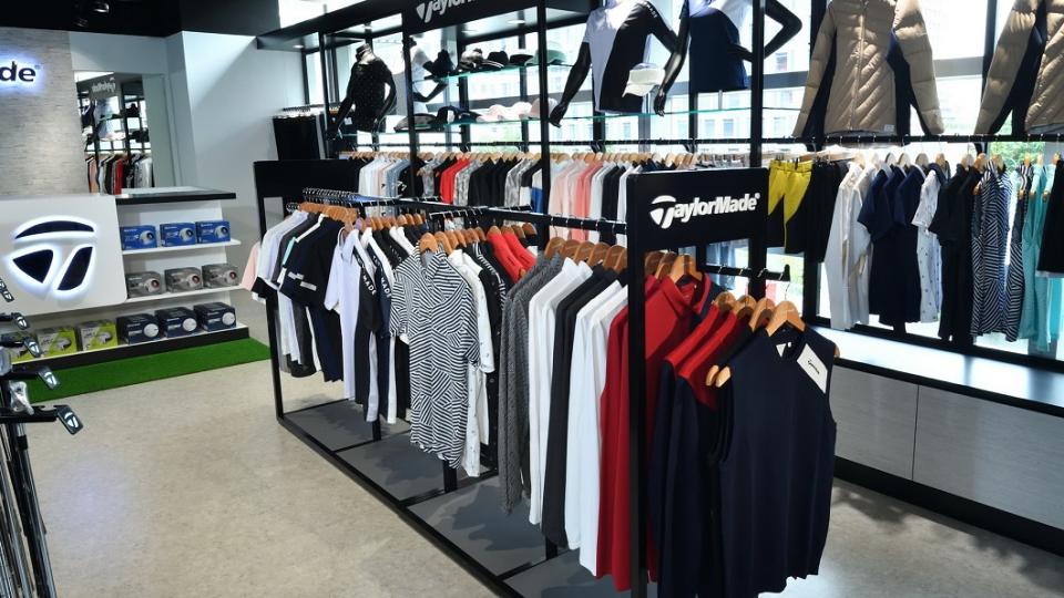 概念店內提供豐富、齊全的TaylorMade Apparel服飾及配件。(圖片來源/ TaylorMade)