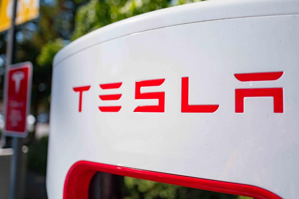 Tesla Inventory Rises for eleventh Directly Consultation as Goldman Lifts Value Goal