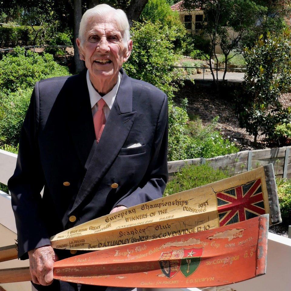 Leadley, now 96, was reunited with the missing oars in January this year