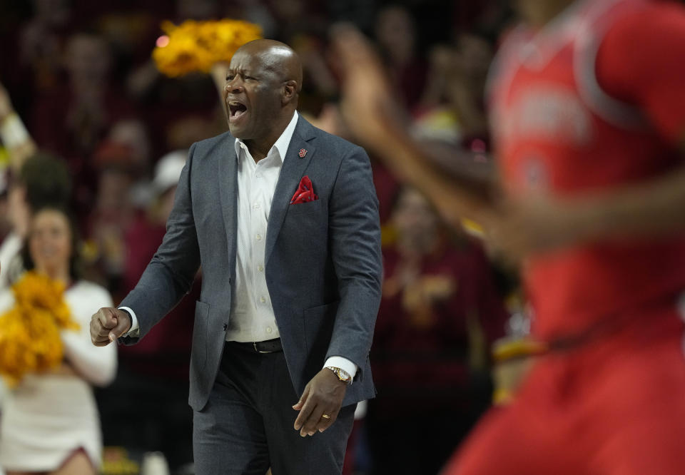 St. John's head coach Mike Anderson directs his team against Iowa State during the first half of an NCAA college basketball game, Sunday, Dec. 4, 2022, in Ames, Iowa. (AP Photo/ Matthew Putney)