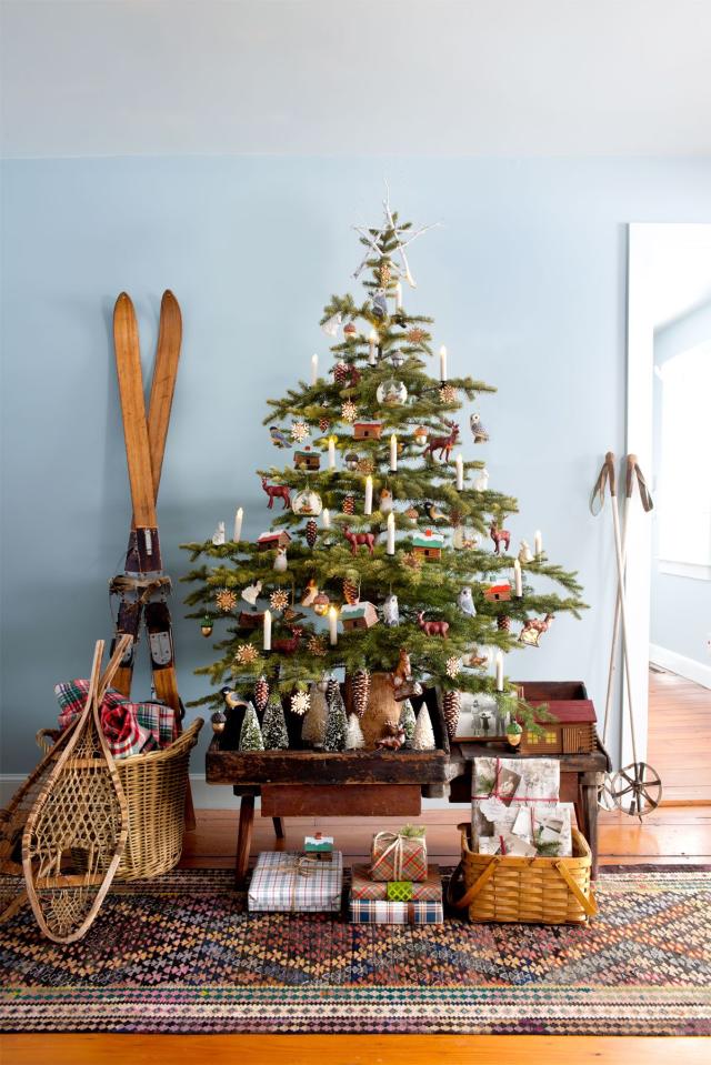 25 Creative Homemade Christmas Tree Ideas That Aren't Actual Trees, Decor  Home Ideas