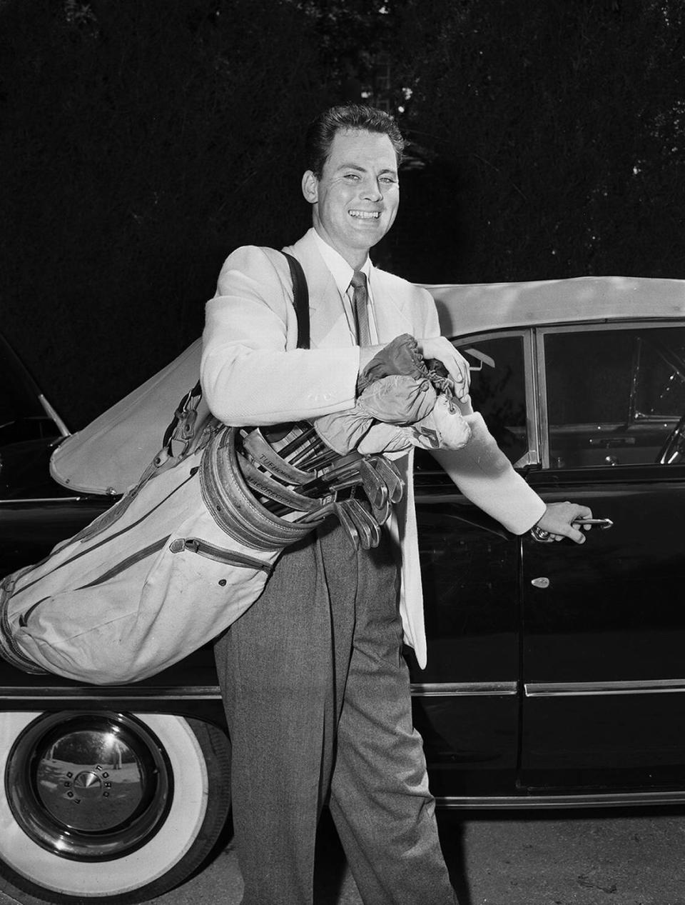 Sept. 13, 1950: Golfer and actor John Agar, of Hollywood, relaxing in Fort Worth. Fort Worth Star-Telegram archives/UT Arlington Special Collections