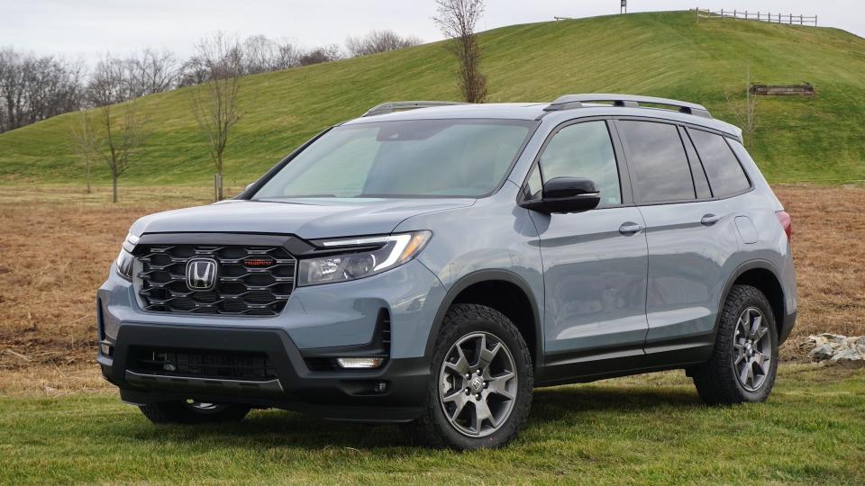 2024 Honda Passport Review: A Simple Daily Warrior photo