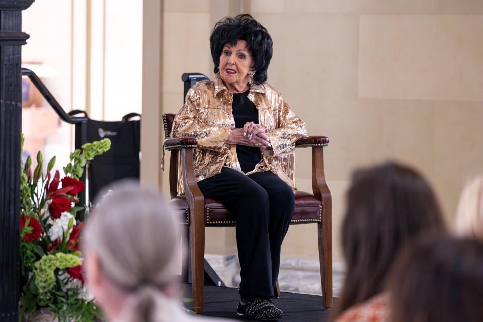 Wanda Jackson waits for her portrait to be revealed Wednesday at the state Capitol.