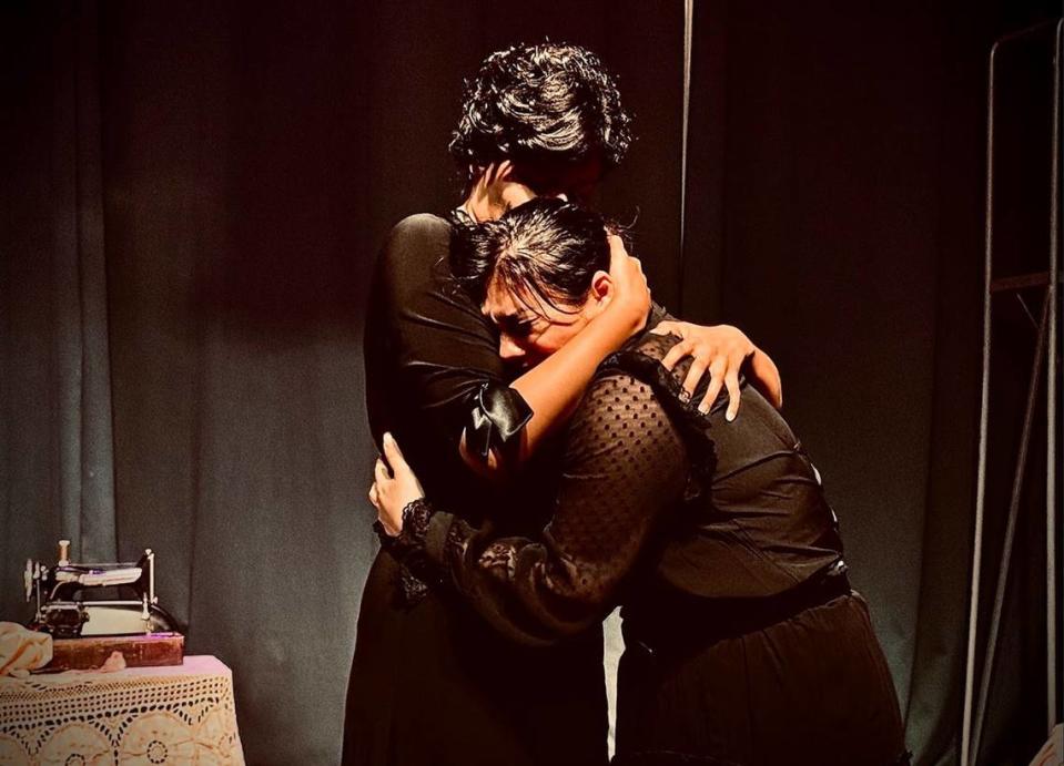 “La Casa de Bernarda Alba” es un monstruo de obra teatral, asegura Miguel Sahid, el director de esta puesta en escena cuya premisa es el respeto al texto original de García Lorca. Foto Miguel Sahid/Cortesía Sociedad Actoral Hispanoamericana