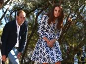 William und Kate krauchen durch den Busch. Foto: Ryan Pierse