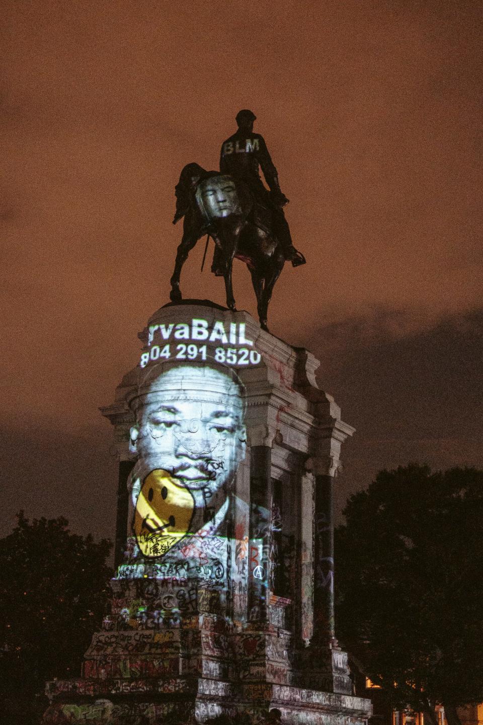 Martin Luther King Robert E. Lee statue