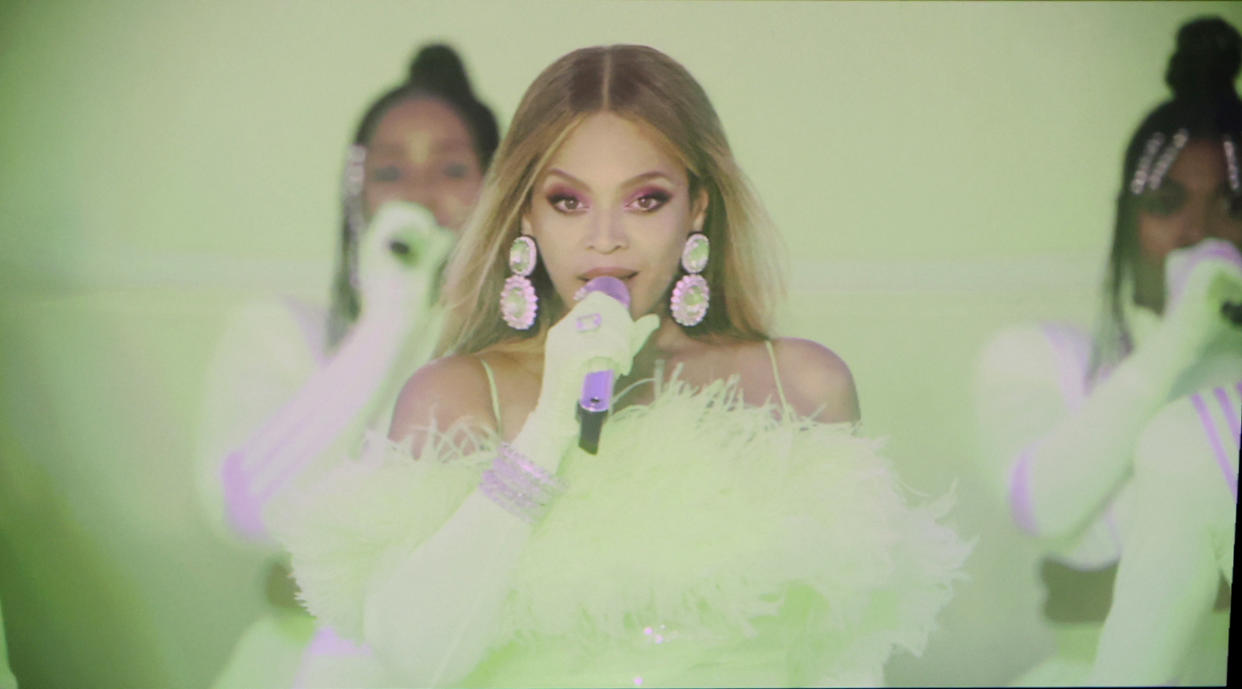 HOLLYWOOD, CA - March 27, 2022.    Beyonce performs   during the show  at the 94th Academy Awards at the Dolby Theatre at Ovation Hollywood on Sunday, March 27, 2022.  (Myung Chun / Los Angeles Times via Getty Images)