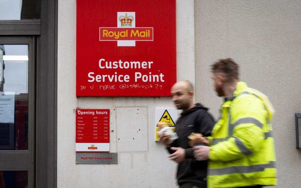 Royal Mail Customer Service Point