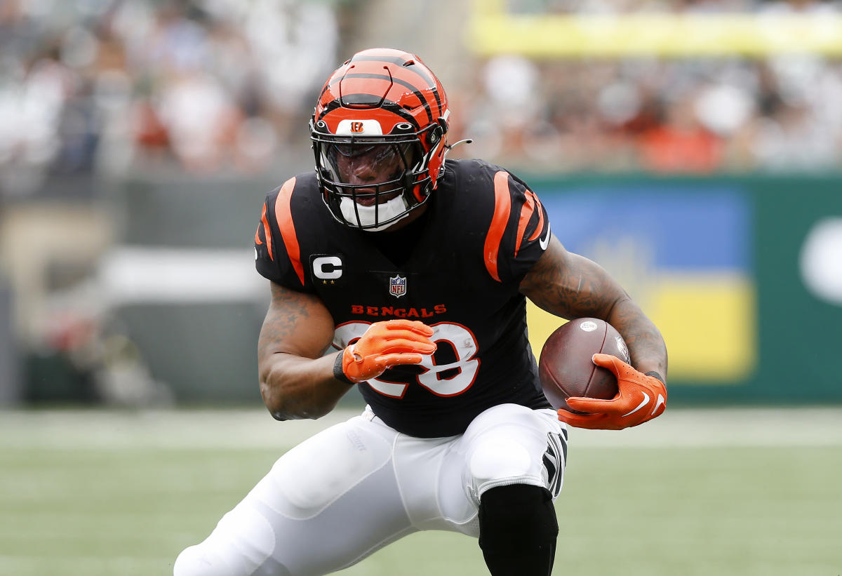 Will Joe Mixon's fantasy value plummet in 2023?