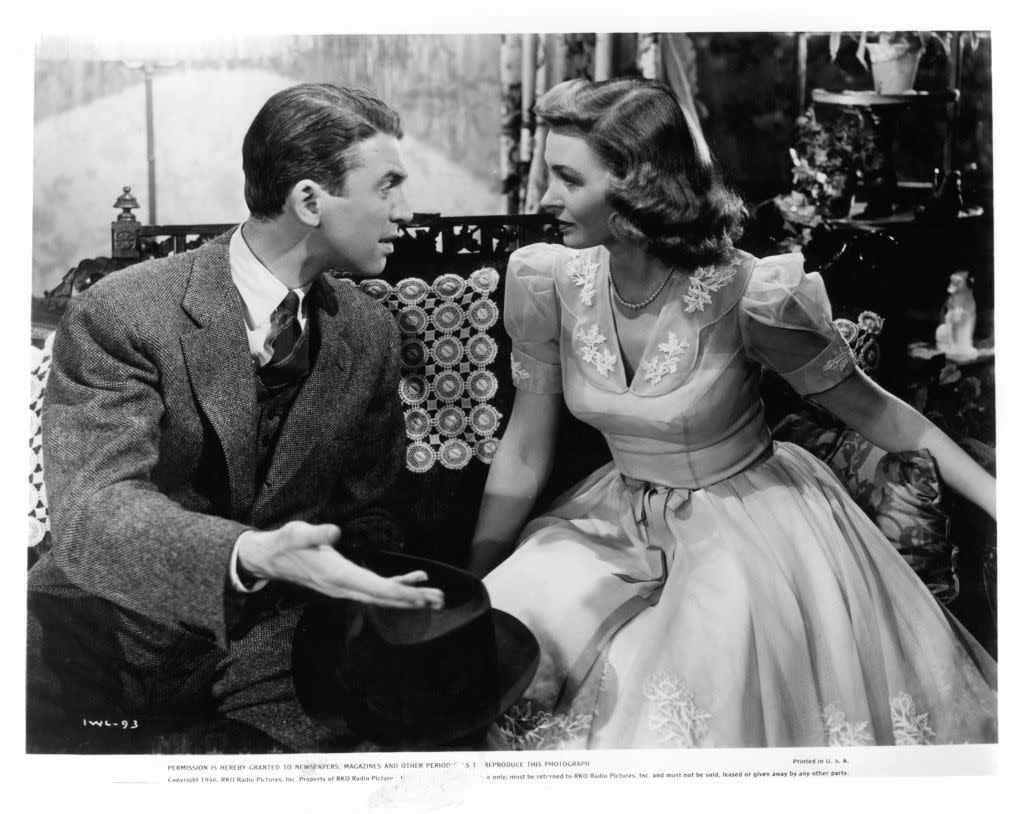 james stewart and donna reed in 'it's a wonderful life'
