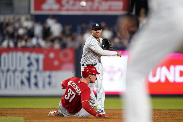 Yankees bounce back, walk-off Reds as DJ LeMahieu scores winning