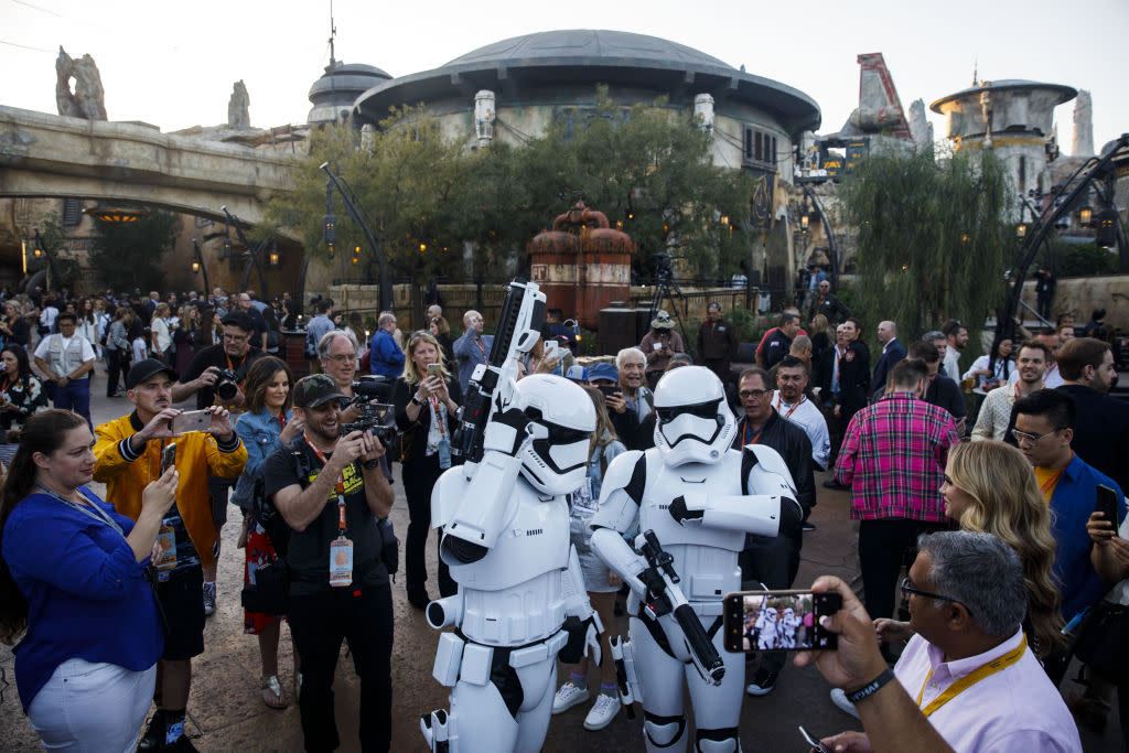 Star Wars: Galaxy's Edge opens at Disneyland on May 29, 2019. (Photo: Patrick T. Fallon/Bloomberg via Getty Images) 