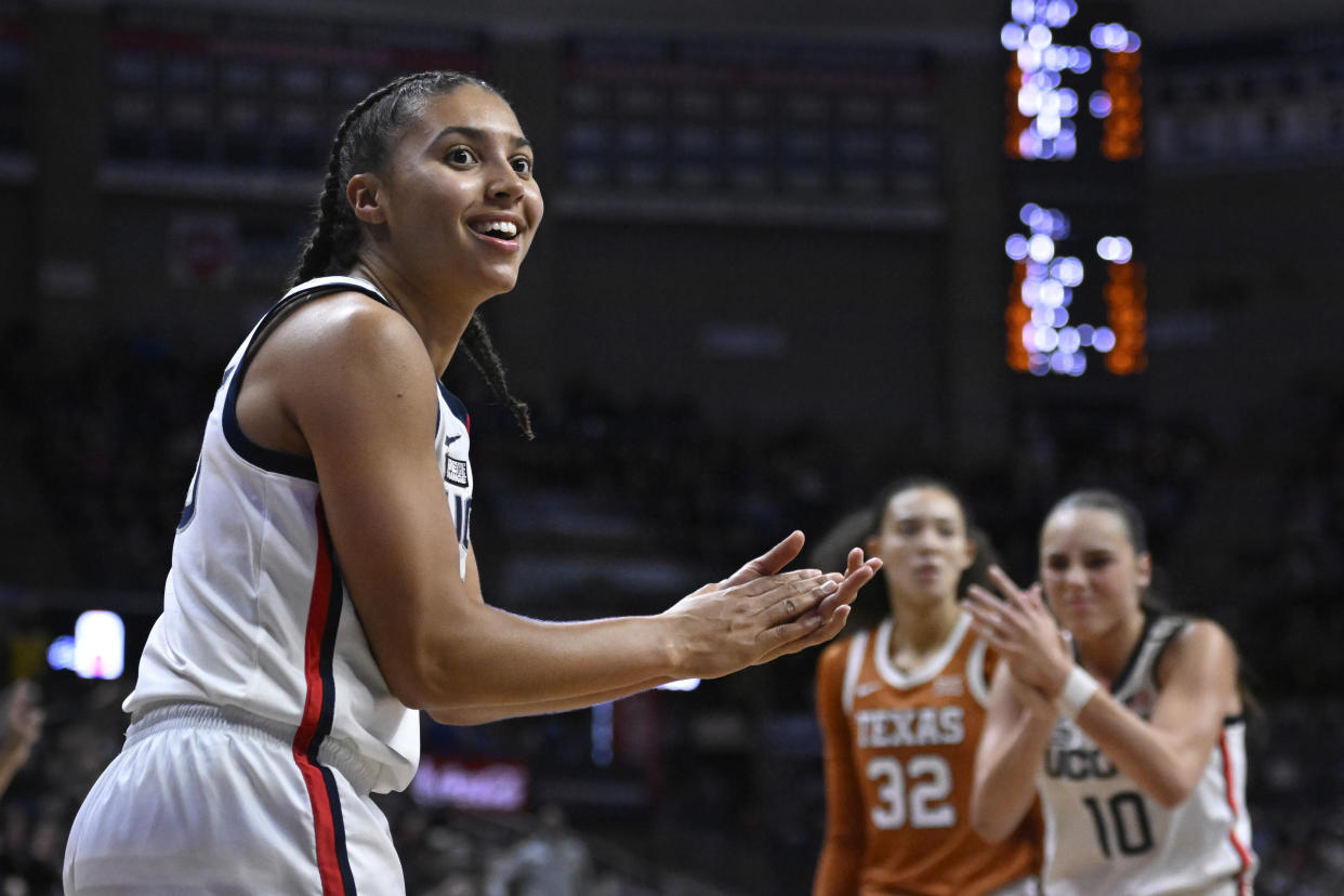 UConn's Azzi Fudd has scored 32 points in back-to-back games to lead the Huskies to a 3-0 start. (AP Photo/Jessica Hill)