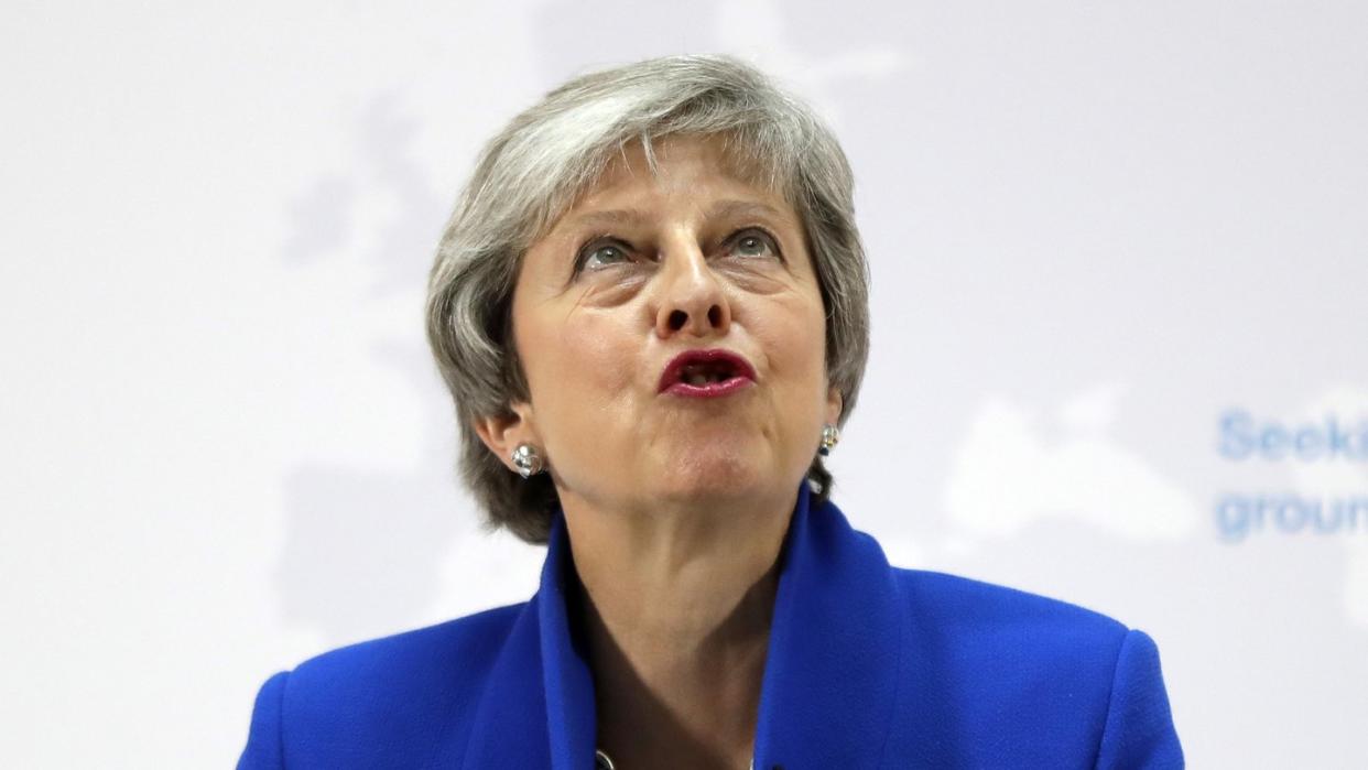 Premierministerin Theresa May war mit dem Brexit-Abkommen bereits drei Mal bei Abstimmungen im britischen Parlament gescheitert. Foto: Kirsty Wigglesworth/AP