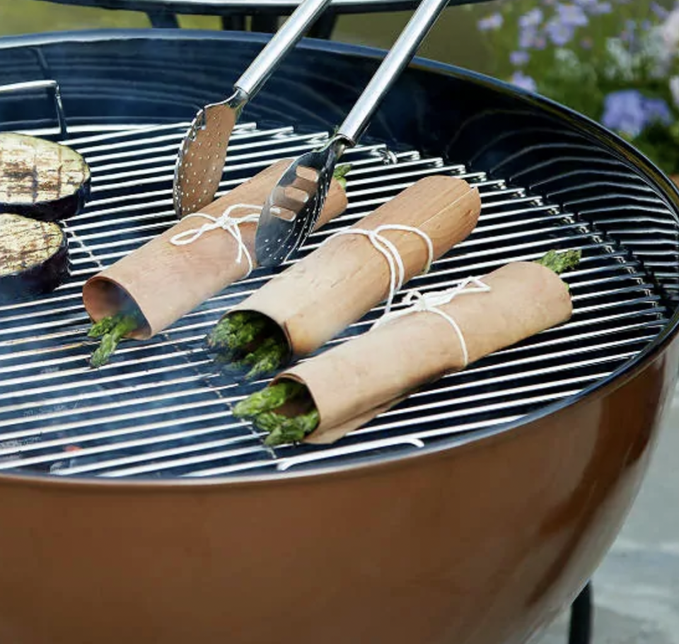 <p><a href="https://go.redirectingat.com?id=74968X1596630&url=https%3A%2F%2Fwww.uncommongoods.com%2Fproduct%2Fflavor-infusing-grilling-wraps&sref=https%3A%2F%2Fwww.thepioneerwoman.com%2Fholidays-celebrations%2Fgifts%2Fg34348585%2Fgifts-under-10%2F" rel="nofollow noopener" target="_blank" data-ylk="slk:Shop Now;elm:context_link;itc:0;sec:content-canvas" class="link ">Shop Now</a></p><p>Flavor Infusing Grilling Wraps </p><p>uncommongoods.com</p><p>$10.00</p><span class="copyright">Uncommon Goods</span>