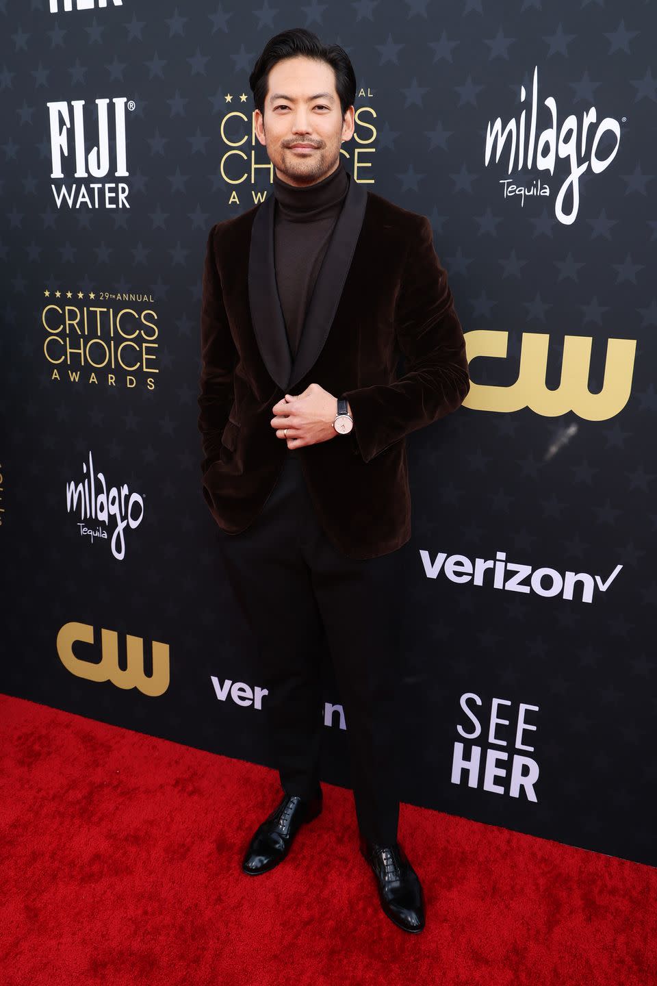 santa monica, california january 14 joseph lee attends the 29th annual critics choice awards at barker hangar on january 14, 2024 in santa monica, california photo by kevin mazurgetty images for critics choice association