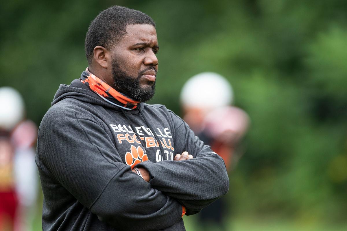 Michigan high school football: Belleville suspends football coach Jermain  Crowell