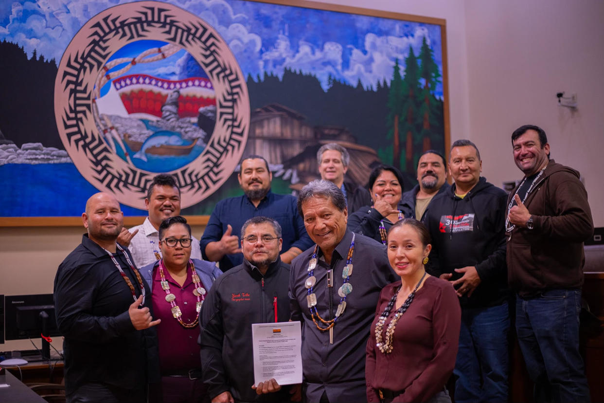 The Nation of Hawai'i and the Yurok Tribe signed a historic Peace and Friendship Treaty in Klamath, California. Nation of Hawa'i President Dennis 