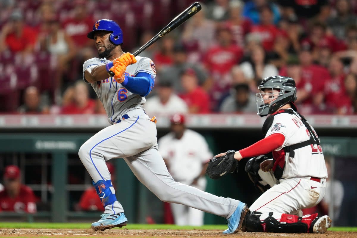 DEP-BEI METS-ROJOS (AP)