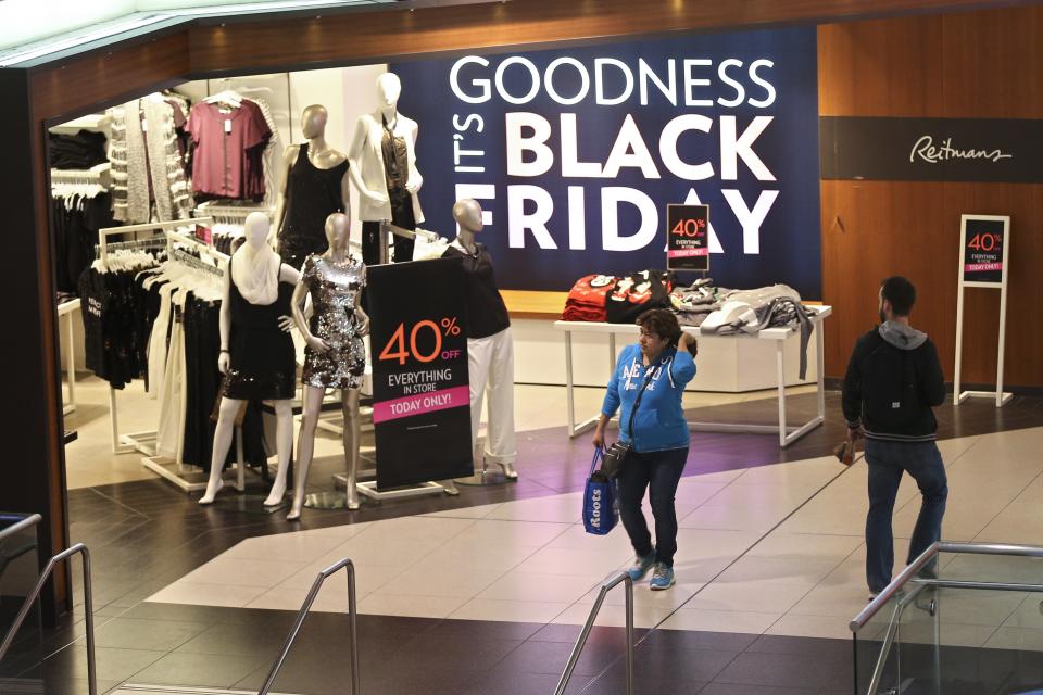 Black Friday shoppers are seen in Toronto, Ont. on Nov. 27, 2015. (Richard Lautens/Toronto Star via Getty Images)