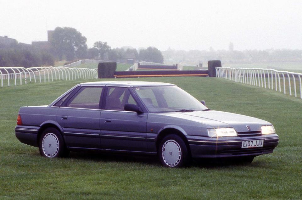 <p>Sitting between the SD1 and 75 in Rover’s big car history, the 800 series always felt like a nearly car. Launched in 1986, the 800 came of age in 1988 with the arrival of the <strong>Honda 2.7-litre V6 engine</strong>, a car we described as “a real performance saloon”. With a great deal of foresight, we also said that Austin Rover “needs to look hard at its quality control”.</p>